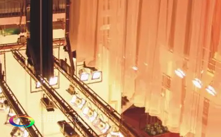 幕布知識(shí)庫(kù)｜舞臺(tái)阻燃幕布常規(guī)顏色、材質(zhì)、制作工藝及防火要求